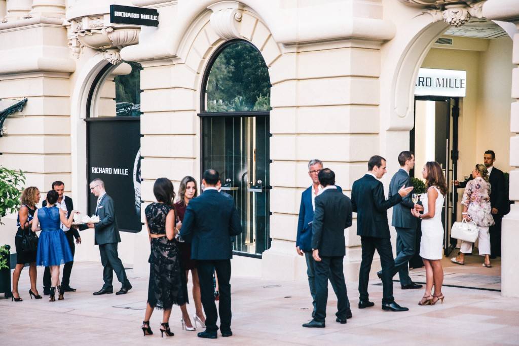 Guests outside the Monaco Boutique at the Official Opening  © Pierre Turtaut