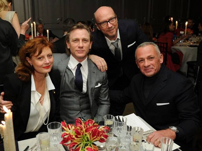 Daniel Craig Joins Bovet at Artists for Peace and Justice Holiday Gala