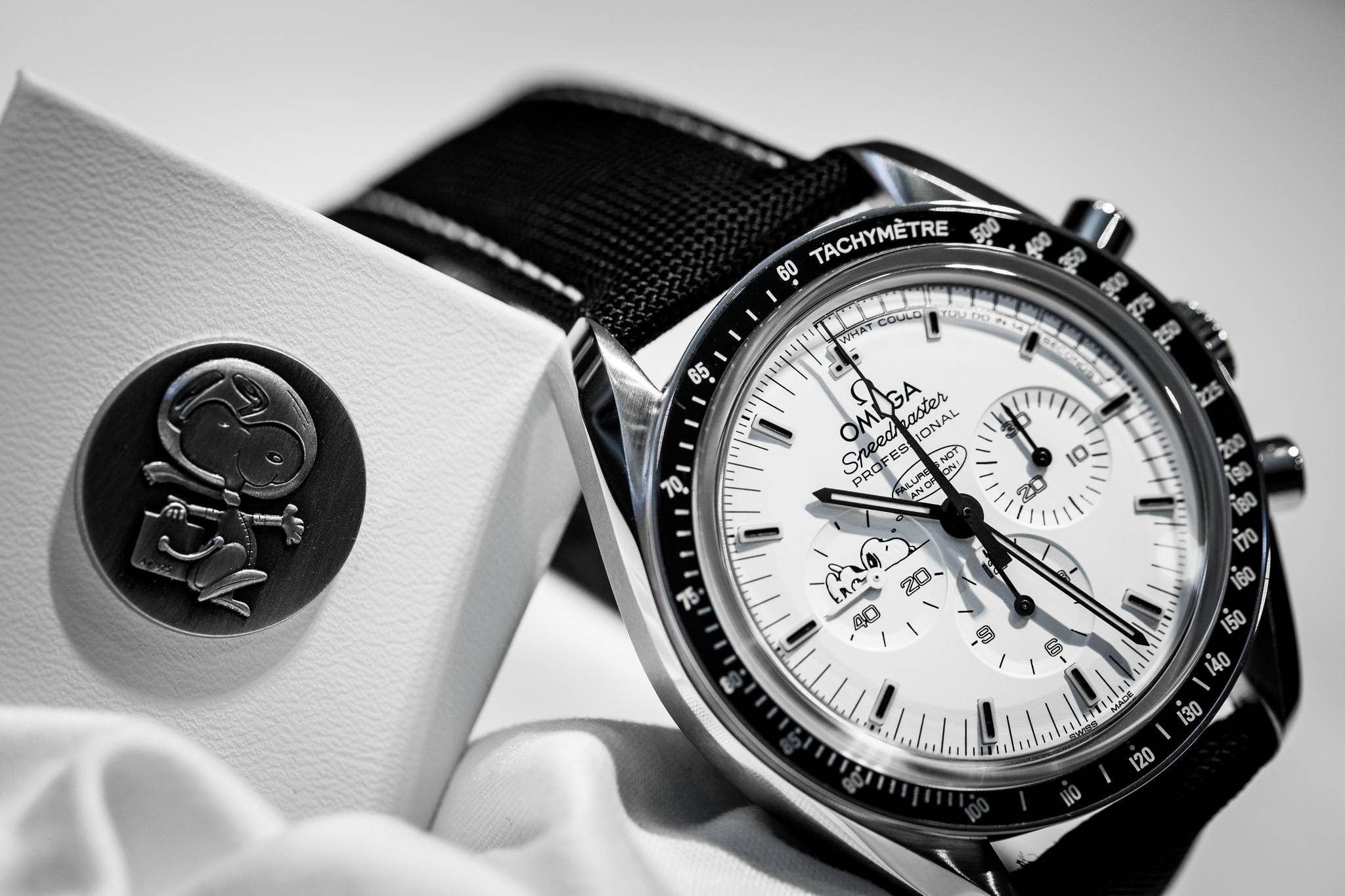 The Omega Speedmaster Apollo 13 Silver Snoopy Award Adds Bite To Speedmaster Collection