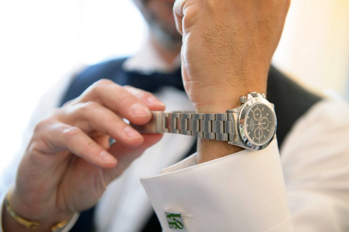 How To Choose The Perfect Wedding Watch