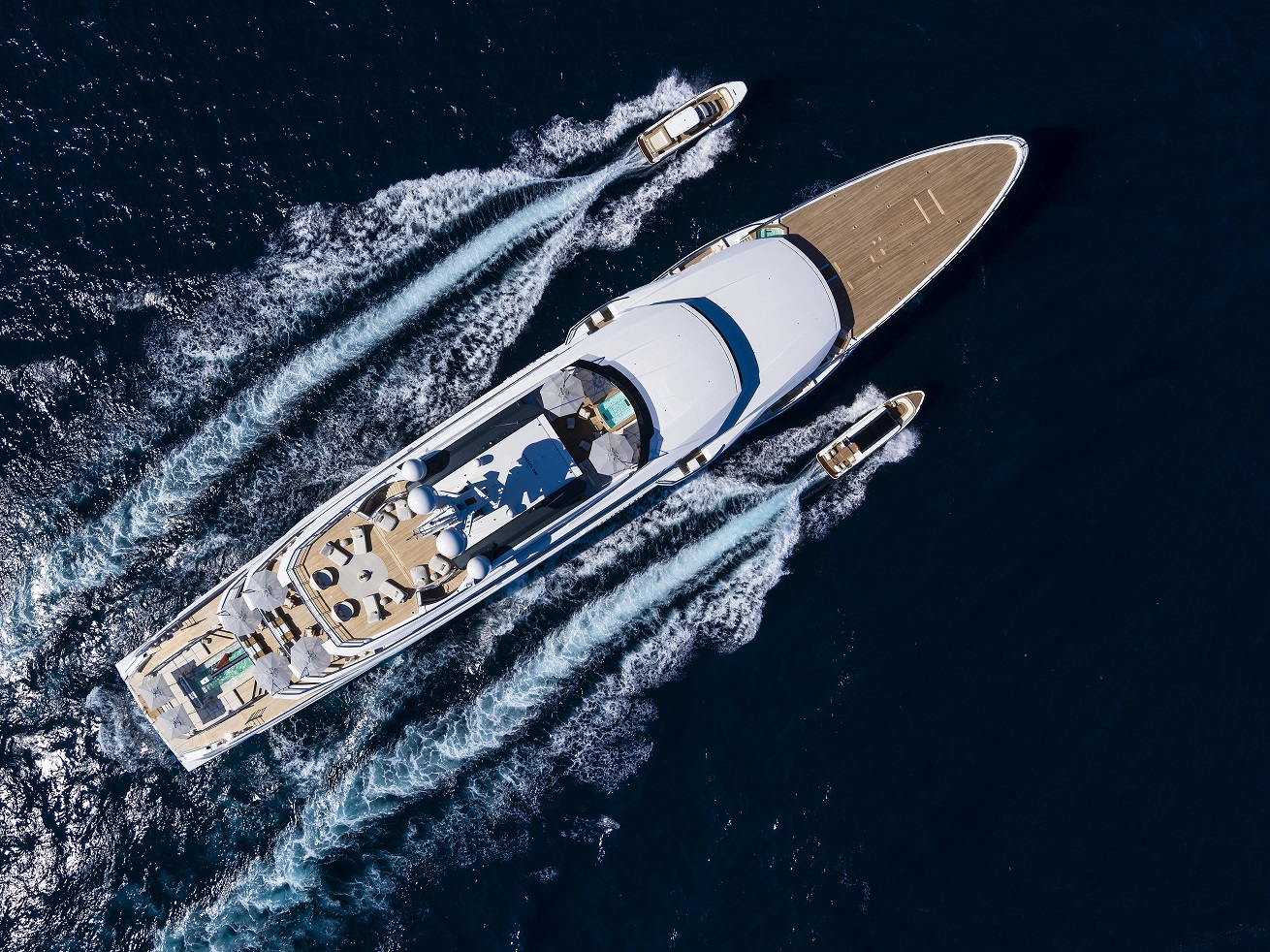 DreAMboat – what superyachts dreams are made of!