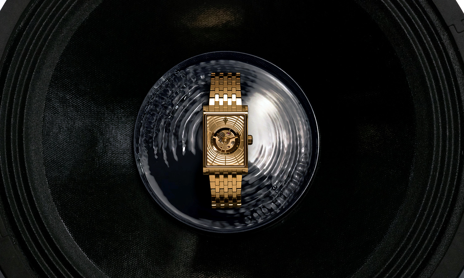 Vieren Is Redefining Watch Conceptualization With The Gold Waves Timepiece
