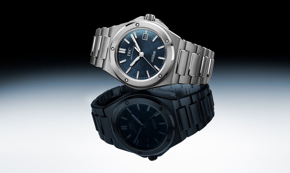 Ingenieur Automatic 40 on table