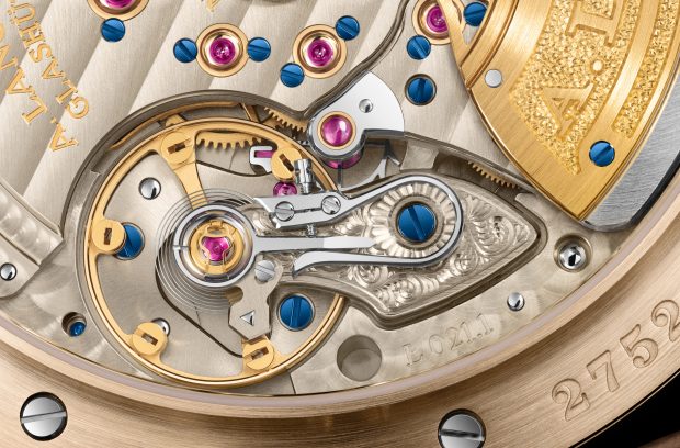 Honeygold Makes It Glow: The Lange 1 Daymatic’s Radiant Transformation