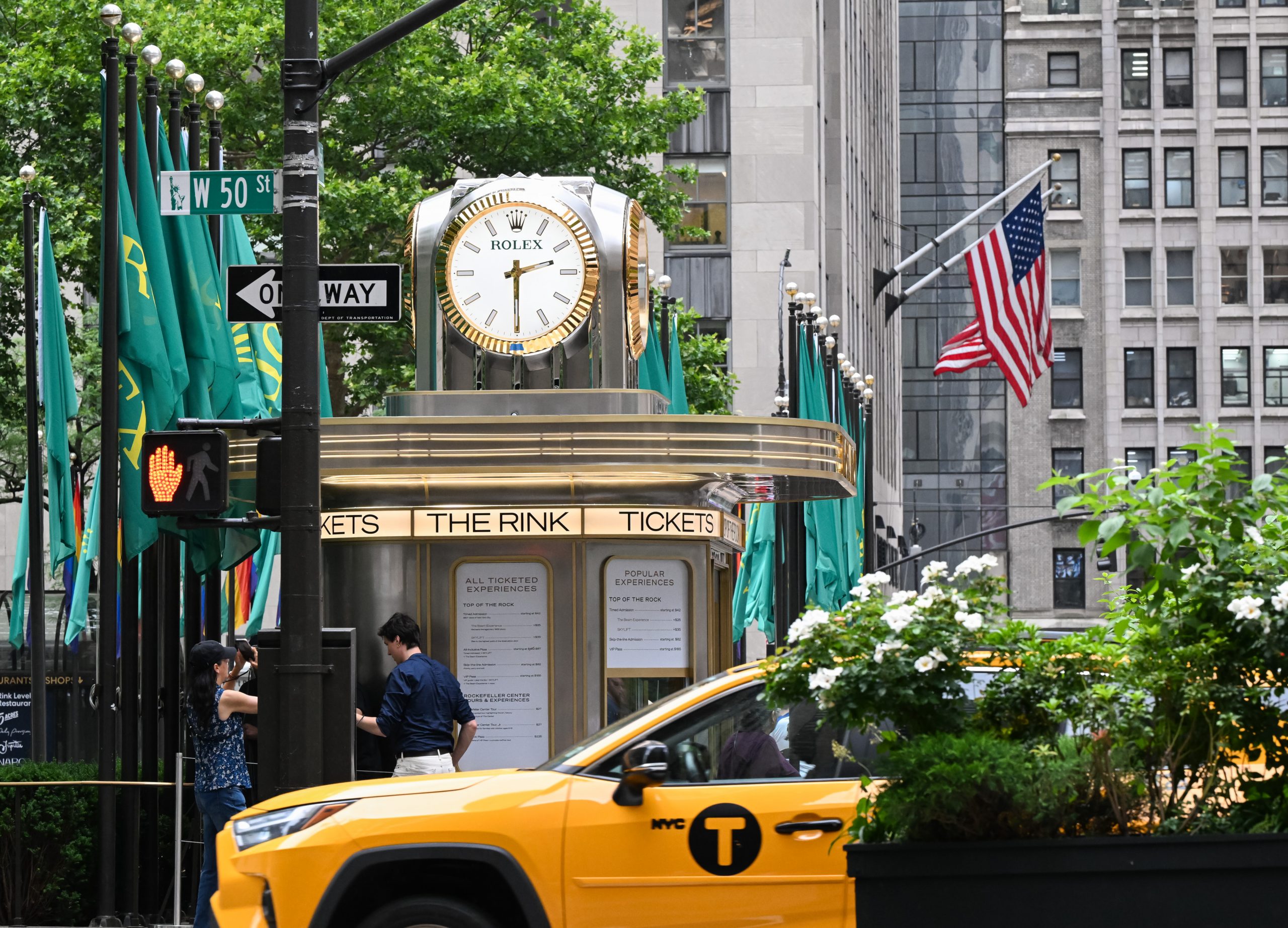Two New York Icons Just Made It Official: Rolex is Coming to Rockefeller Center