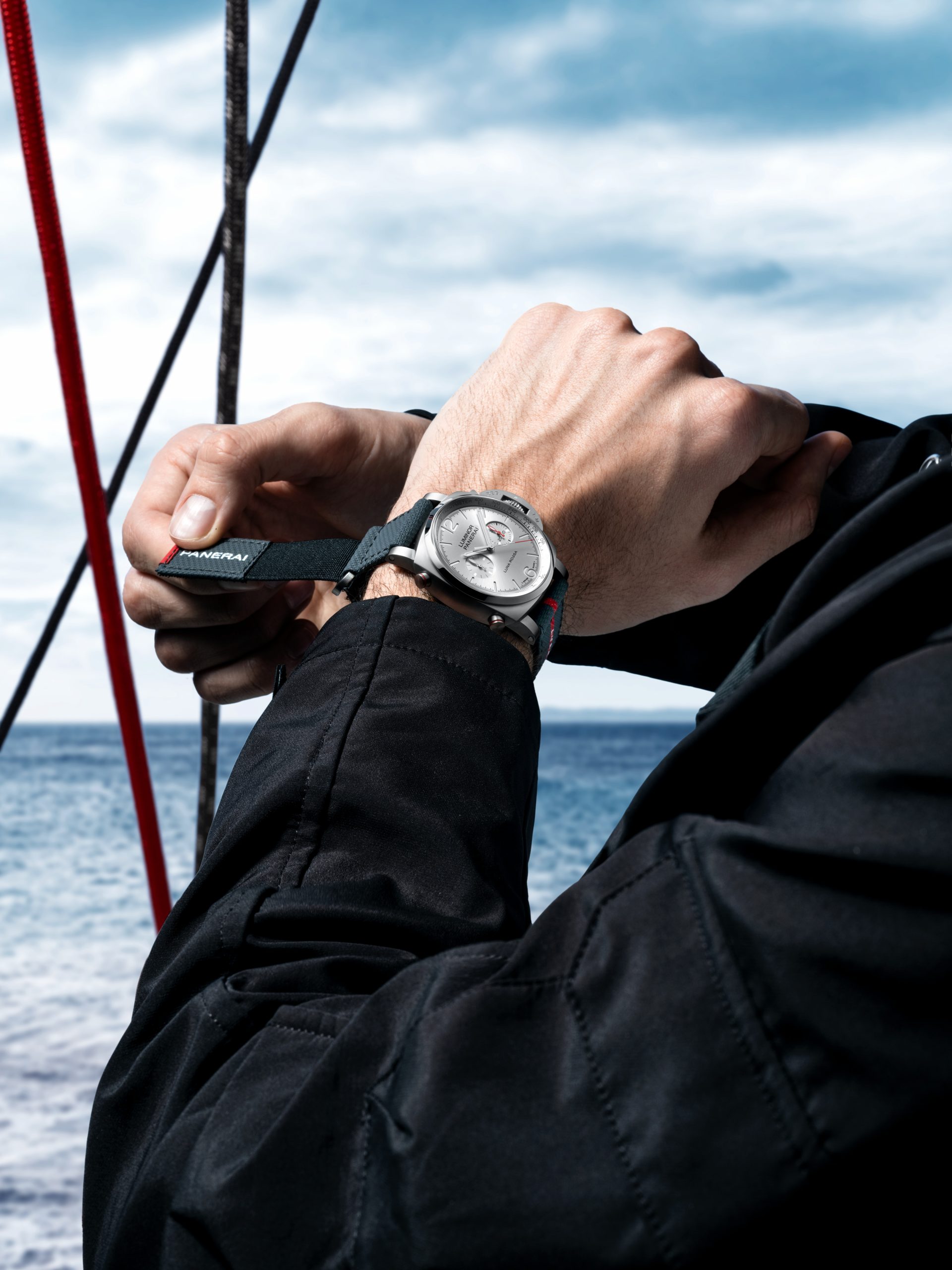 Panerai Luminor Luna Rossa Chrono PAM01768